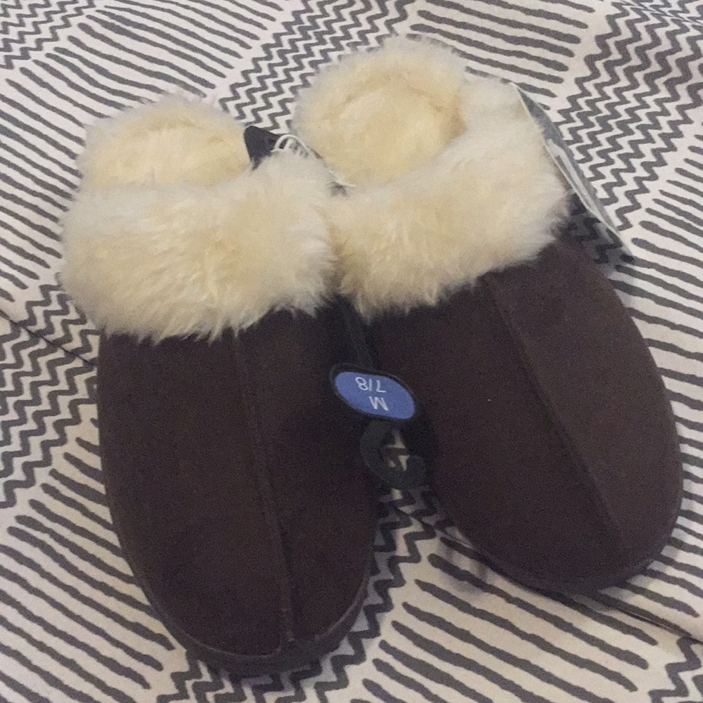 Faux shearling slippers